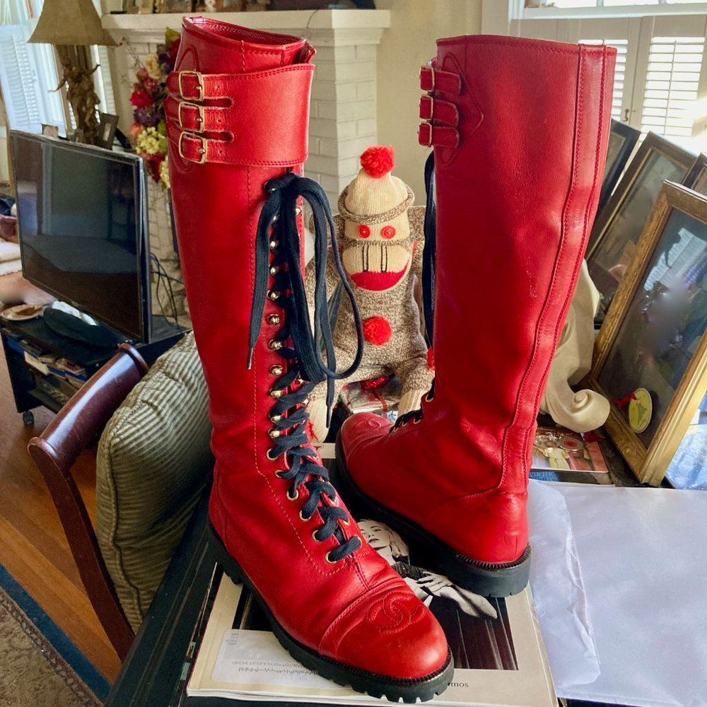 CHANEL One of a Kind A/W 1992 red leather lace up combat boots runway worn 38